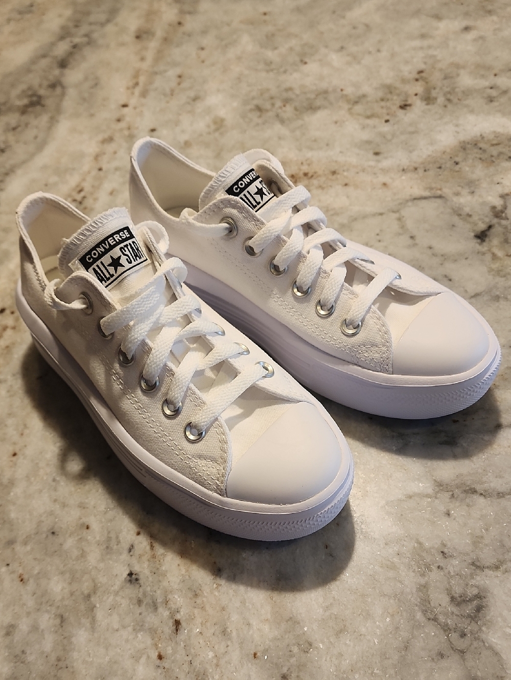 Converse Low Top Platform Sneakers - White NEW Smoke Free Home